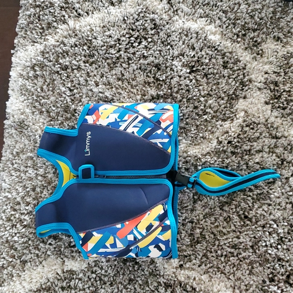 Swim vest